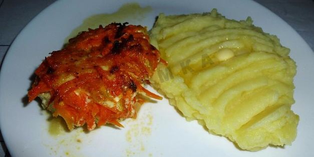 треска с морковью и луком в духовке