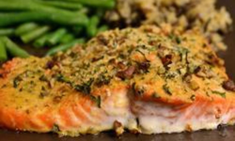 Рецепт запеченный лосось под орехово-горчичной шубкой