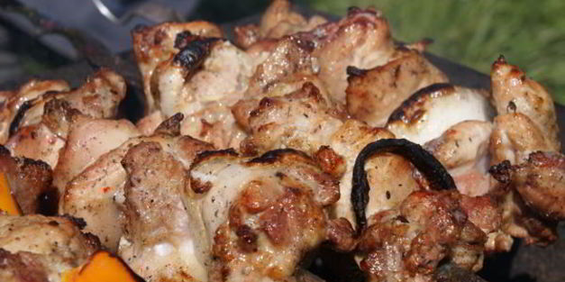 куриный шашлык в имбирно-лимонном маринаде