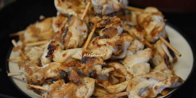 куриные шашлычки satay
