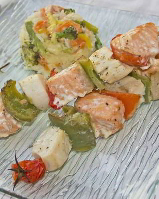 Шашлычки из гребешков с овощами