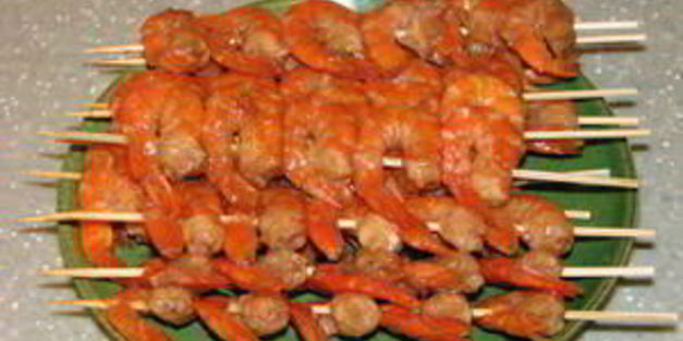 шашлычки из креветок