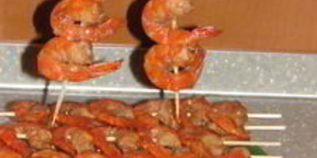 шашлычки из креветок