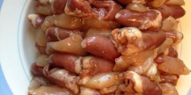 шашлычки из куриных сердечек и грудки