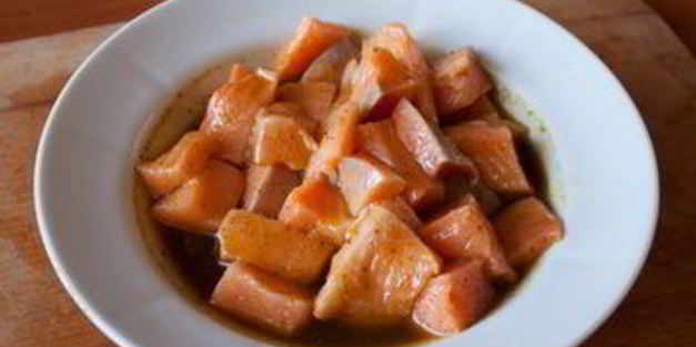 шашлычки из семги с карри