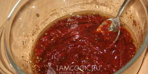 шашлык из куриных сердечек в томатном соусе