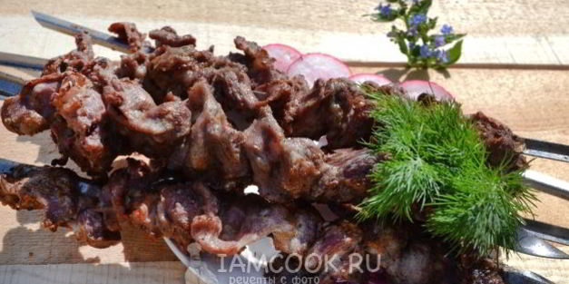 шашлык из куриных желудков