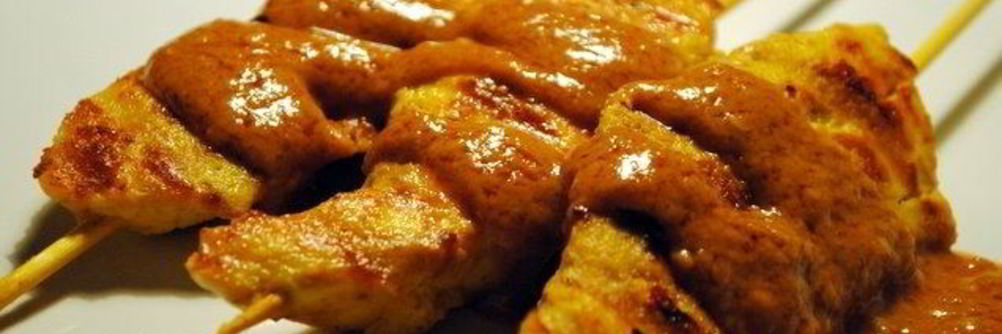 Шашлык из курицы на шпажках