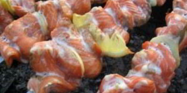 шашлык из речной рыбы