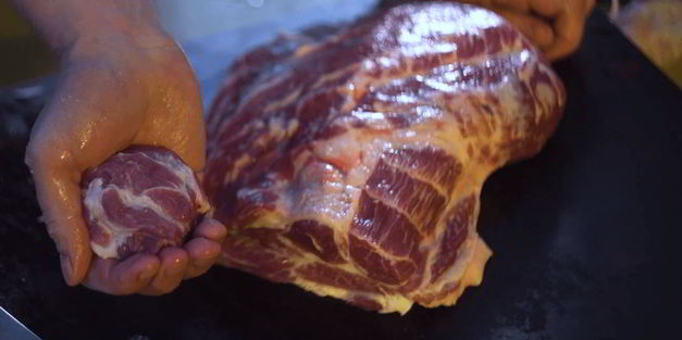 шашлык из свинины на кисломолочной основе