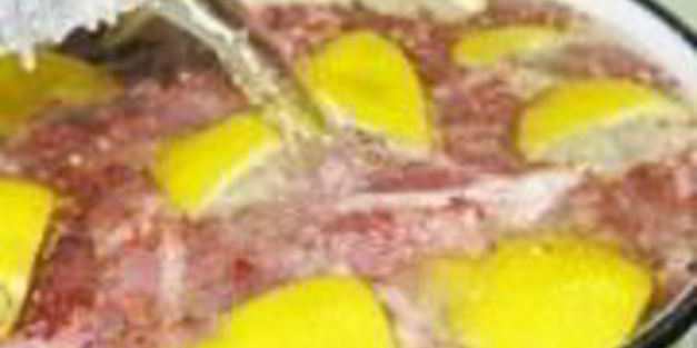 шашлык из свинины с лимоном