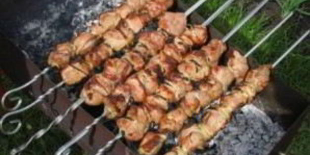 шашлык из свинины с лимоном