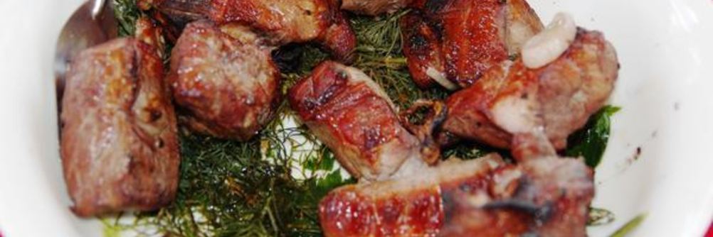 Шашлык, маринованный в вине