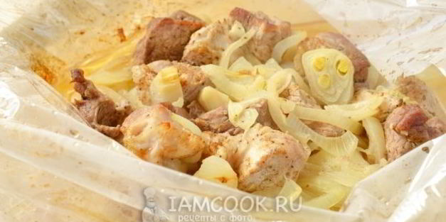 шашлык в рукаве в духовке