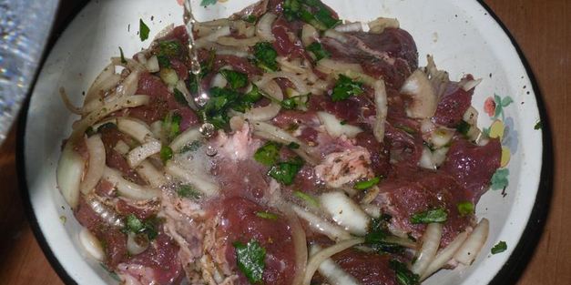 шашлыке на минералке из свинины