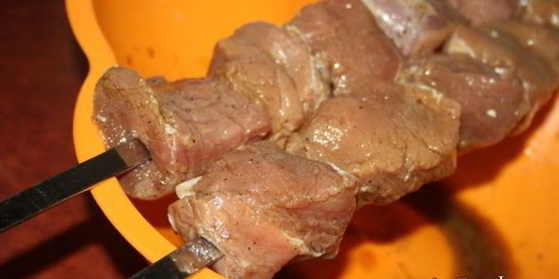 экспресс-шашлык из свиной вырезки без маринования