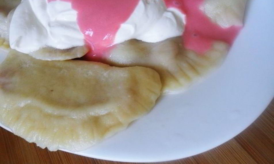 Рецепт вареники с клубникой