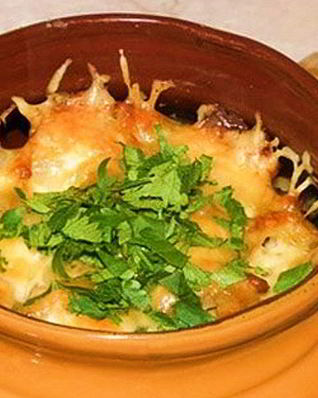 Жаркое в горшочках