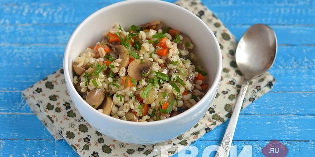 перловая каша с грибами