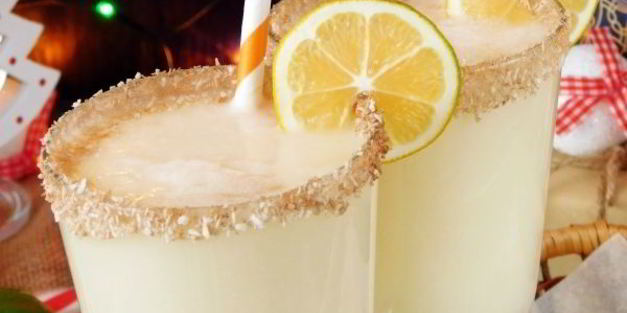 ананасовый безалкогольный коктейль