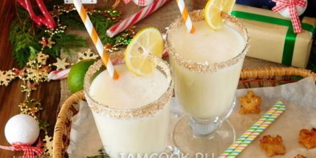 ананасовый безалкогольный коктейль