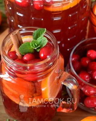 Безалкогольный клюквенный пунш