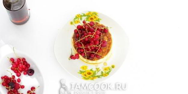 блинчики с кленовым сиропом