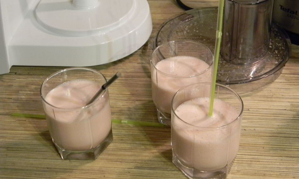 Рецепт густой коктейль с мороженым