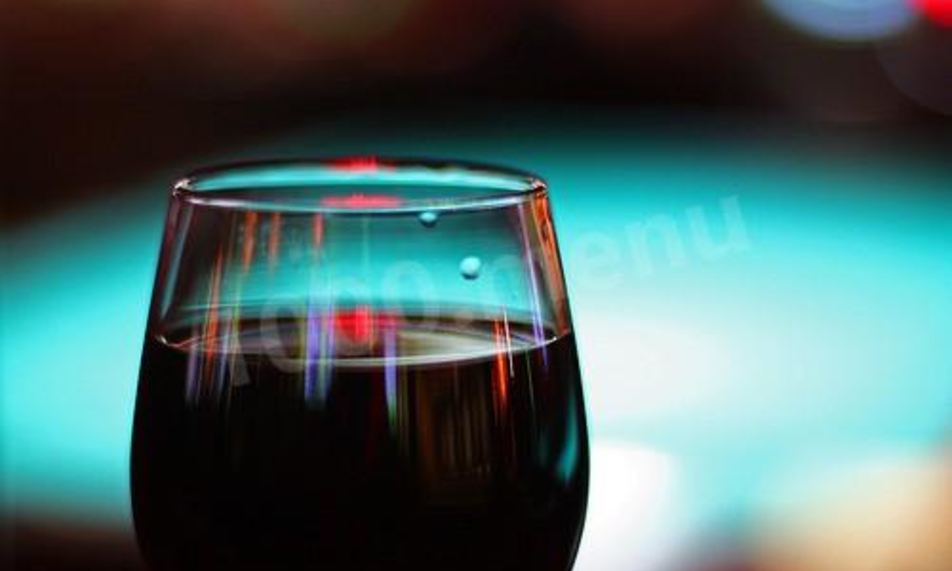 Рецепт клубничное вино ассорти