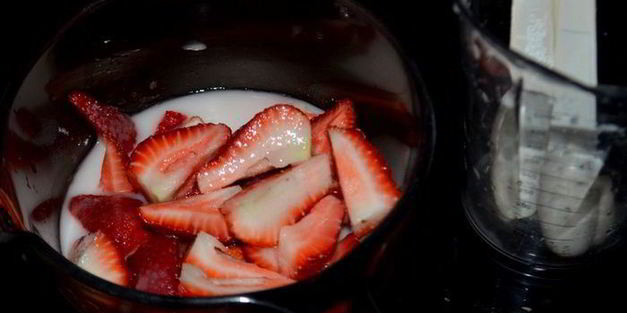 клубничный сироп