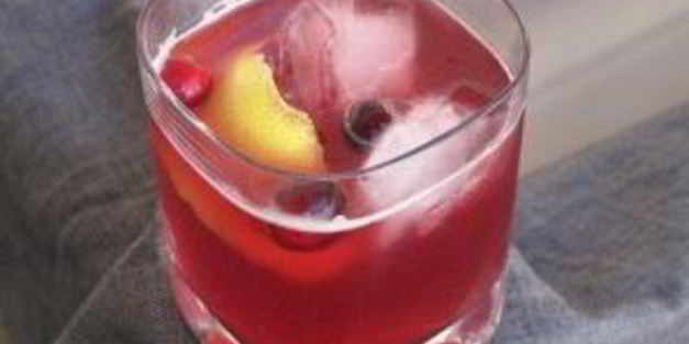 коктейль с клюквой и лимончелло