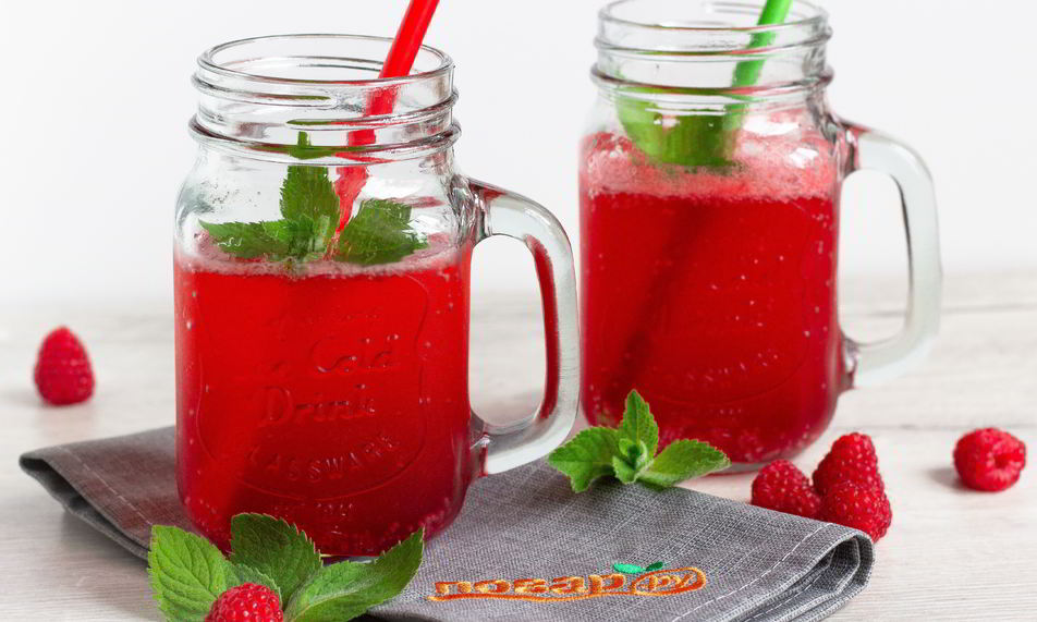 Рецепт коктейль с шампанским и малиной