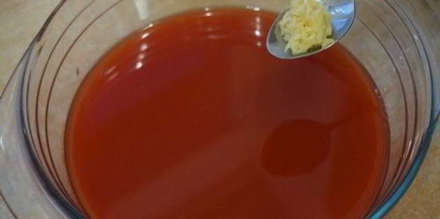 летний томатно-огуречный коктейль