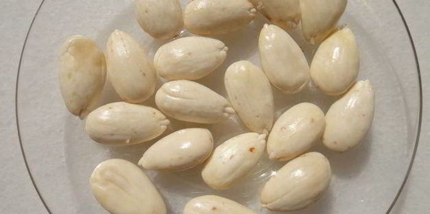 миндальное молоко