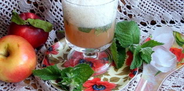 мятный напиток на сыворотке