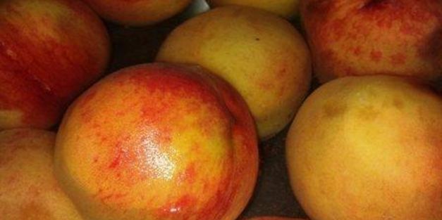 персики в сиропе