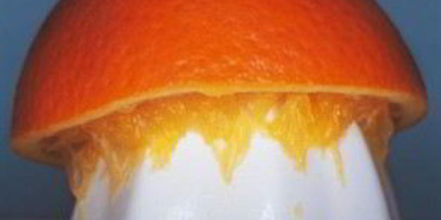 персиковый витаминный напиток