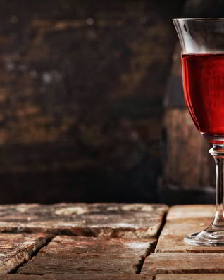 Вино из вишни с косточками