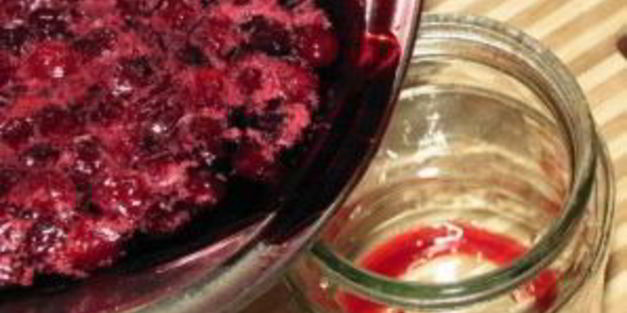 вишня в сиропе с косточкой