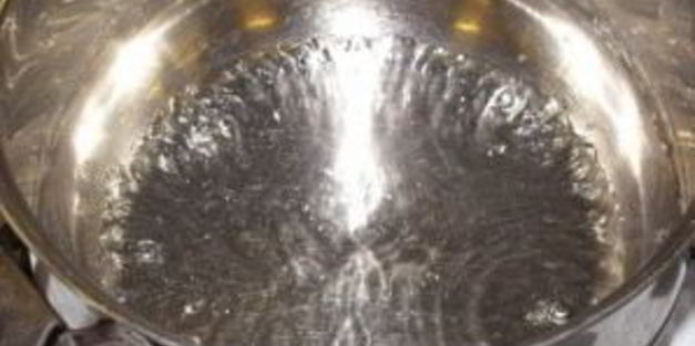 вишня в сиропе с косточкой