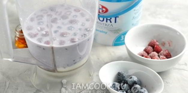 ягодный протеиновый коктейль с медом