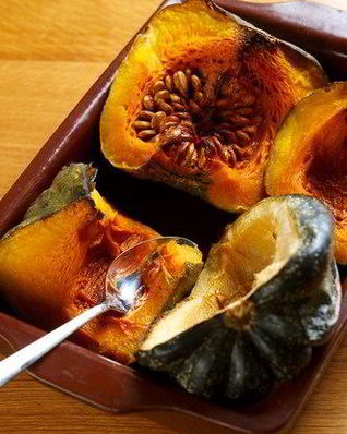 Запеченная тыква акорн с кленовым сиропом