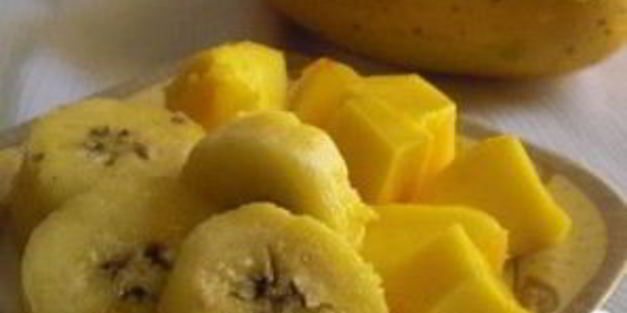 зеленый витаминный напиток тропик