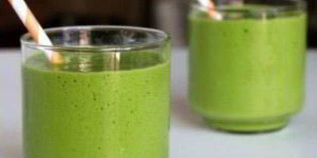 зеленый витаминный напиток тропик