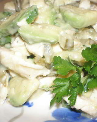 Легкий салат с авокадо