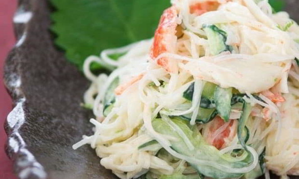 Рецепт пикантный крабовый салат