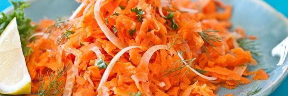 Простой салат из моркови