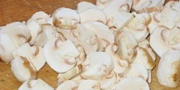 салат грибы на поляне