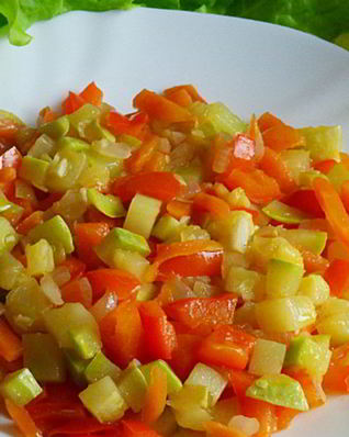 Салат из кабачков и болгарского перца