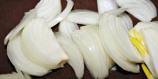 салат из кальмаров с морковью